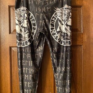 Viking Valkyrie Leggings NWOT!